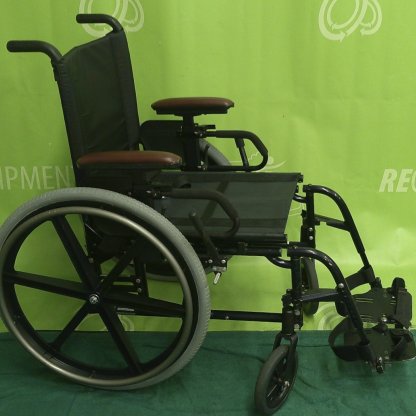 Manual Wheelchair 20x16