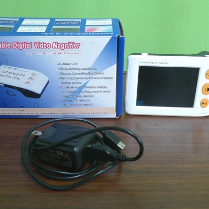 portable digital video magnifier