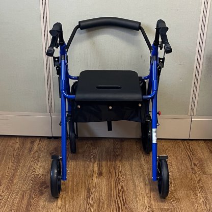ROLLATOR/TRANSPORT CHAIR