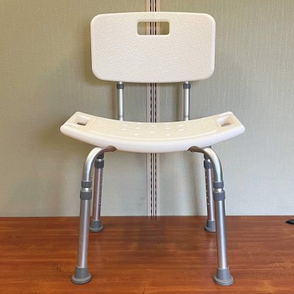 SHOWER CHAIR WITH BACK