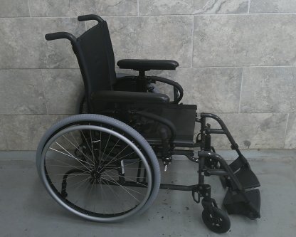 Manual Wheelchair 16x18