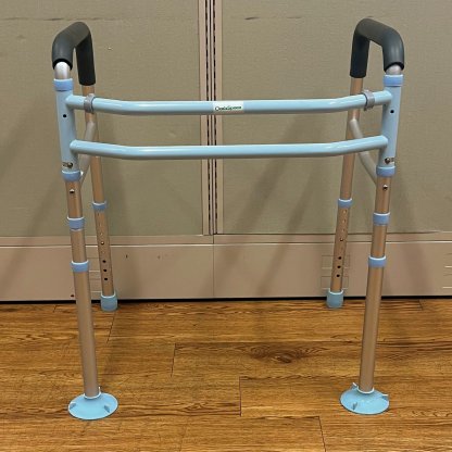 TOILET SAFETY FRAME