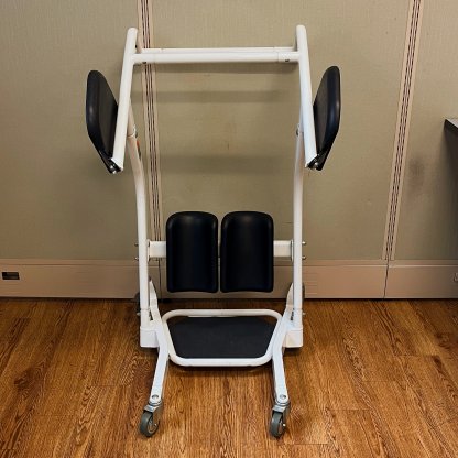 STAND ASSIST FRAME