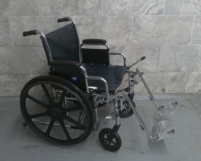 Manual Wheelchair 20x17