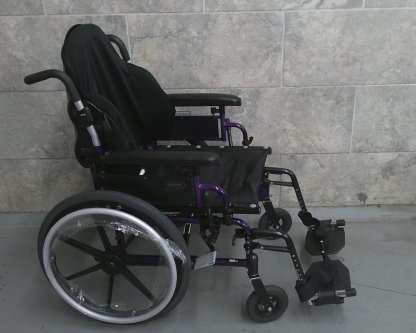 Manual Wheelchair 18x17