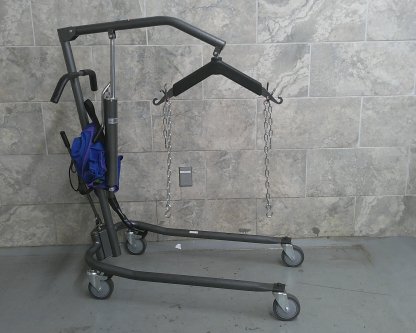 Manual Lift with Sling