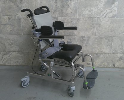 Rolling Shower Chair with Tilt