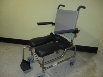 Rolling shower chair with commode heavy duty