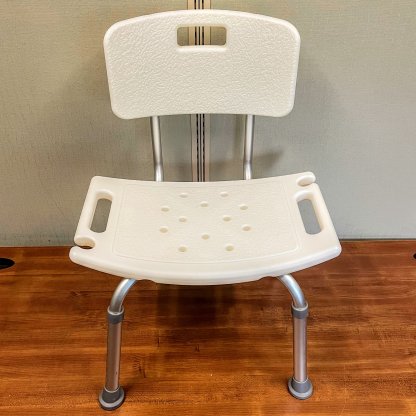 SHOWER CHAIR WITH BACK