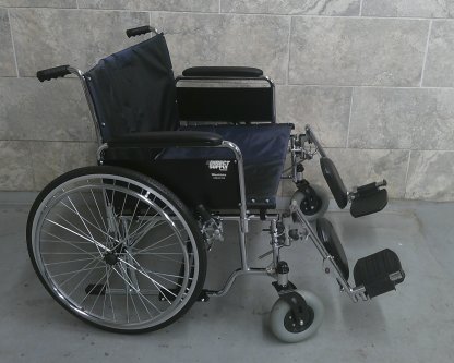 Manual Wheelchair 30x19 - Bariatric