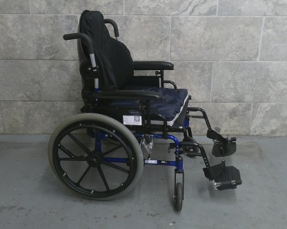Manual Wheelchair 20x17