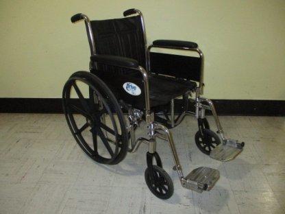Manual Wheelchair 18"x16"