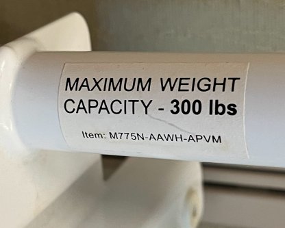 BATHTUB SAFETY BAR