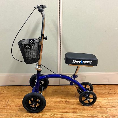 KNEE SCOOTER