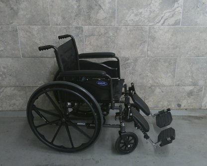 Manual Wheelchair 18x16