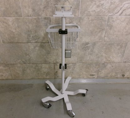 Roll Stand with Bracket