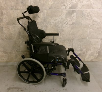 Manual Wheelchair 18x22 - Tilt in Space