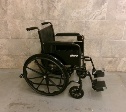 Manual Wheelchair 18x16