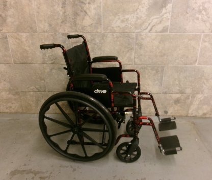 Manual Wheelchair 18x16