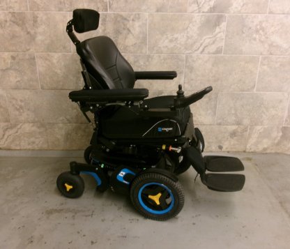 Complex Power Wheelchair 17x21