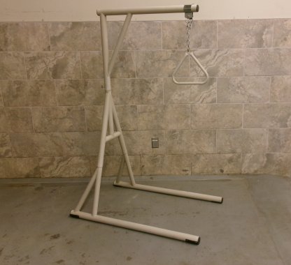 Trapeze with Base