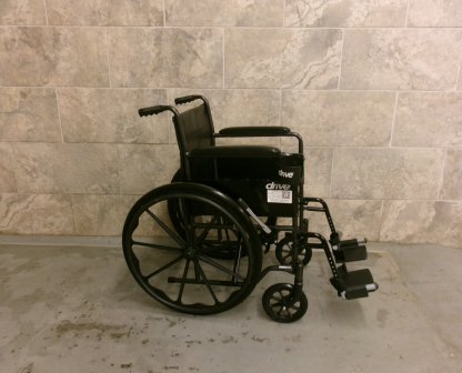 Manual Wheelchair 18x16