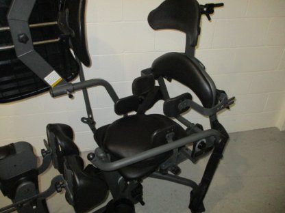 Stander -Large