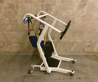 Manual Sit to Stand