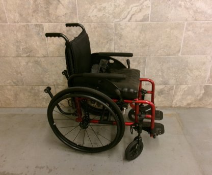 Manual Wheelchair 15x15