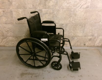 Manual Wheelchair 18x16