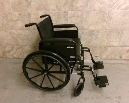 Manual Wheelchair 20x16