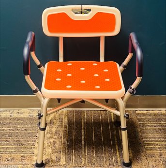SHOWER CHAIR WITH BACK AND ARMS