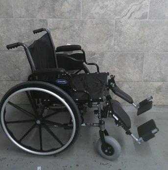 Manual Wheelchair 21x17