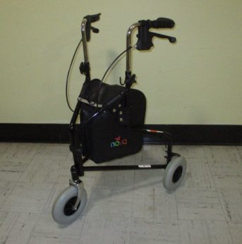 Rollator three wheeled