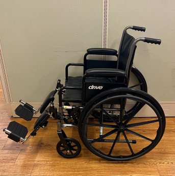 MANUAL WHEELCHAIR