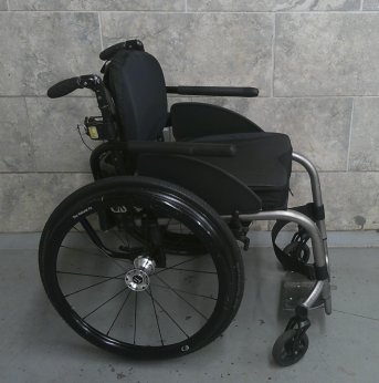 Manual Wheelchair 17x17 - Ridgid Frame 