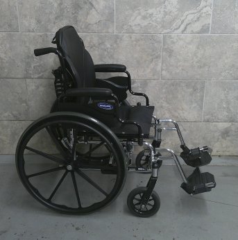 Manual Wheelchair 17x16