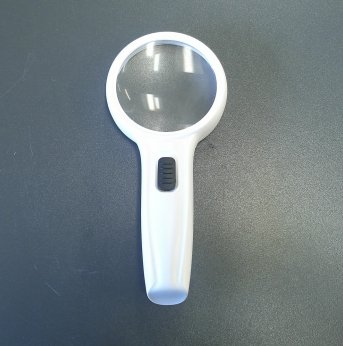 handheld magnifier