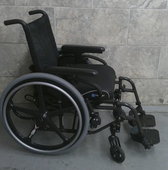 Manual Wheelchair 17x18 