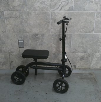 knee walker