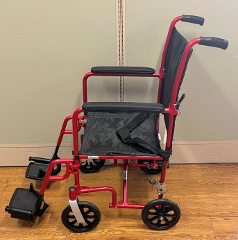 TRANSPORT WHEELCHAIR