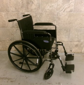 Manual Wheelchair 18x16