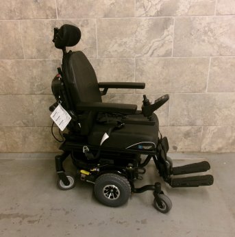 Complex Power Wheelchair 18x18