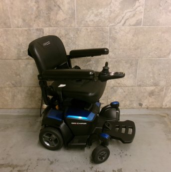 Basic Power Wheelchair 18x17