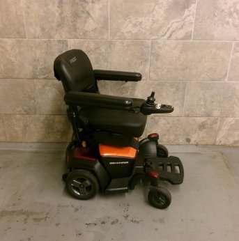 Basic Power Wheelchair 18x17