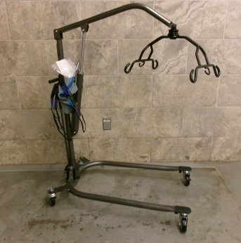 Manual Lift with Sling