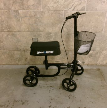 knee walker