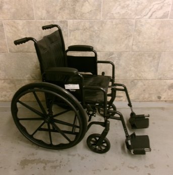 Manual Wheelchair 18x16